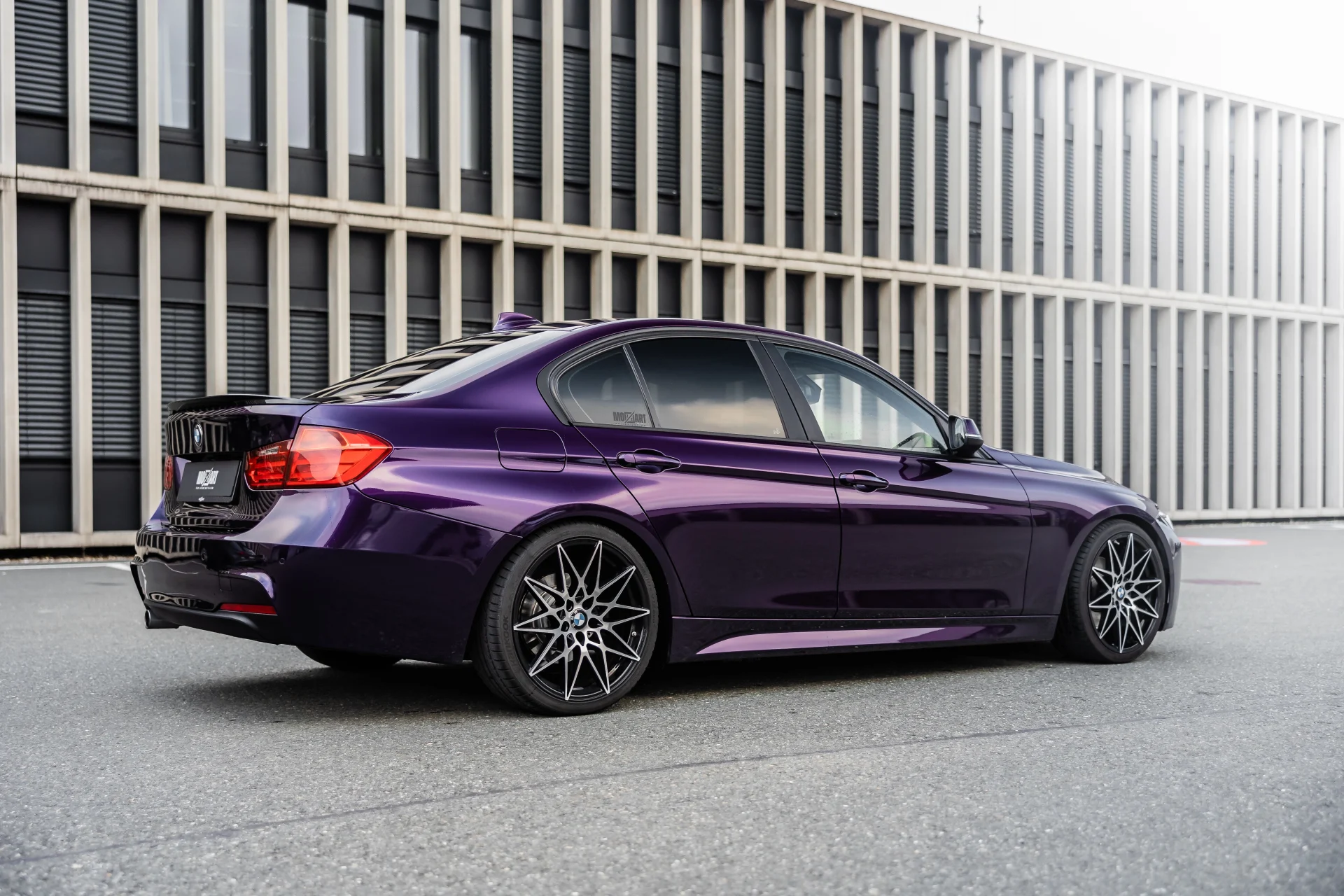 Fahrzeugfolierung - Inozetek midnight purple - 3er BMW F30 - Mozzart Foliendesign