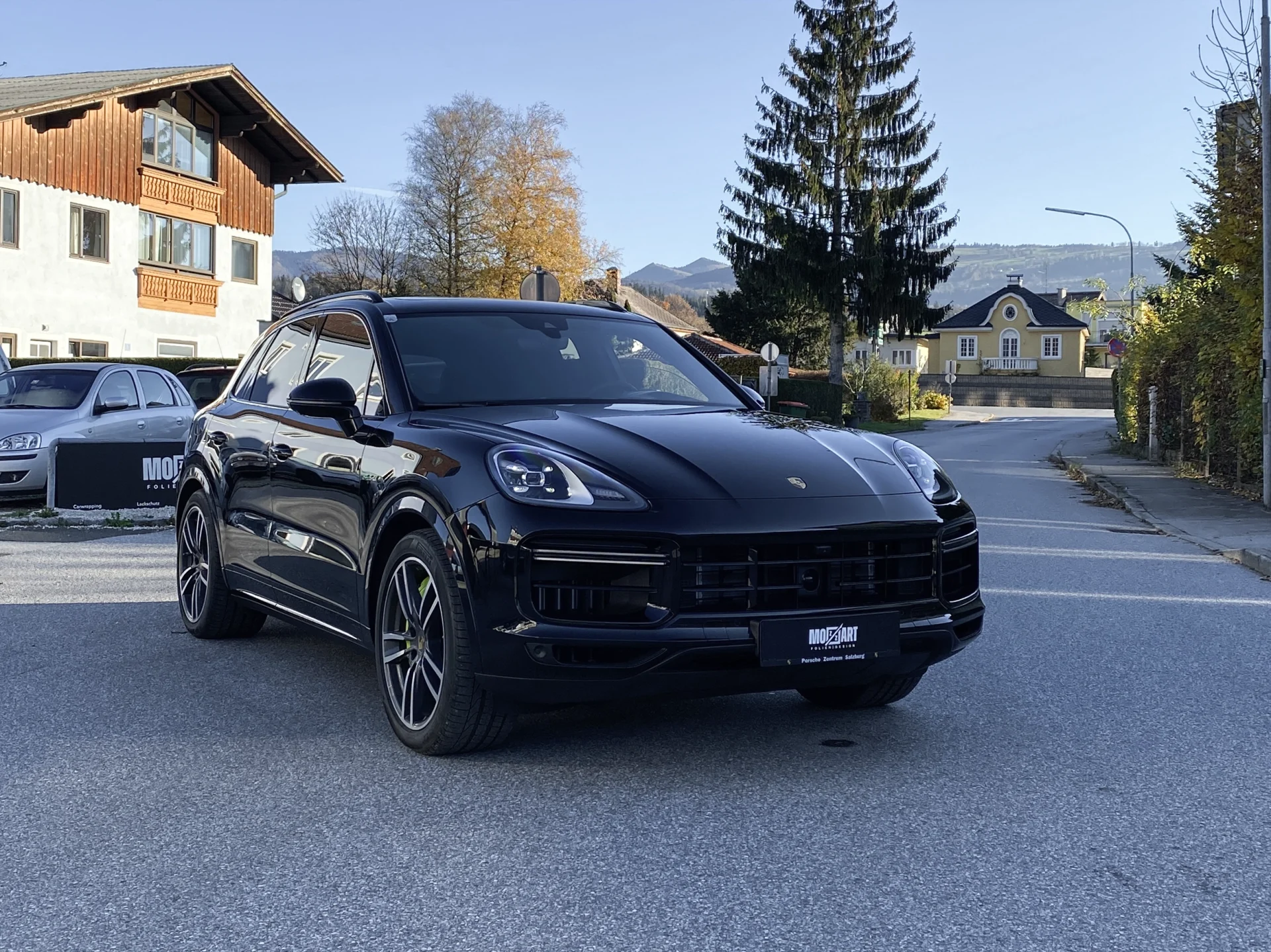 Steinschlagschutz Folierung - Porsche Cayenne - Mozzart Foliendesign