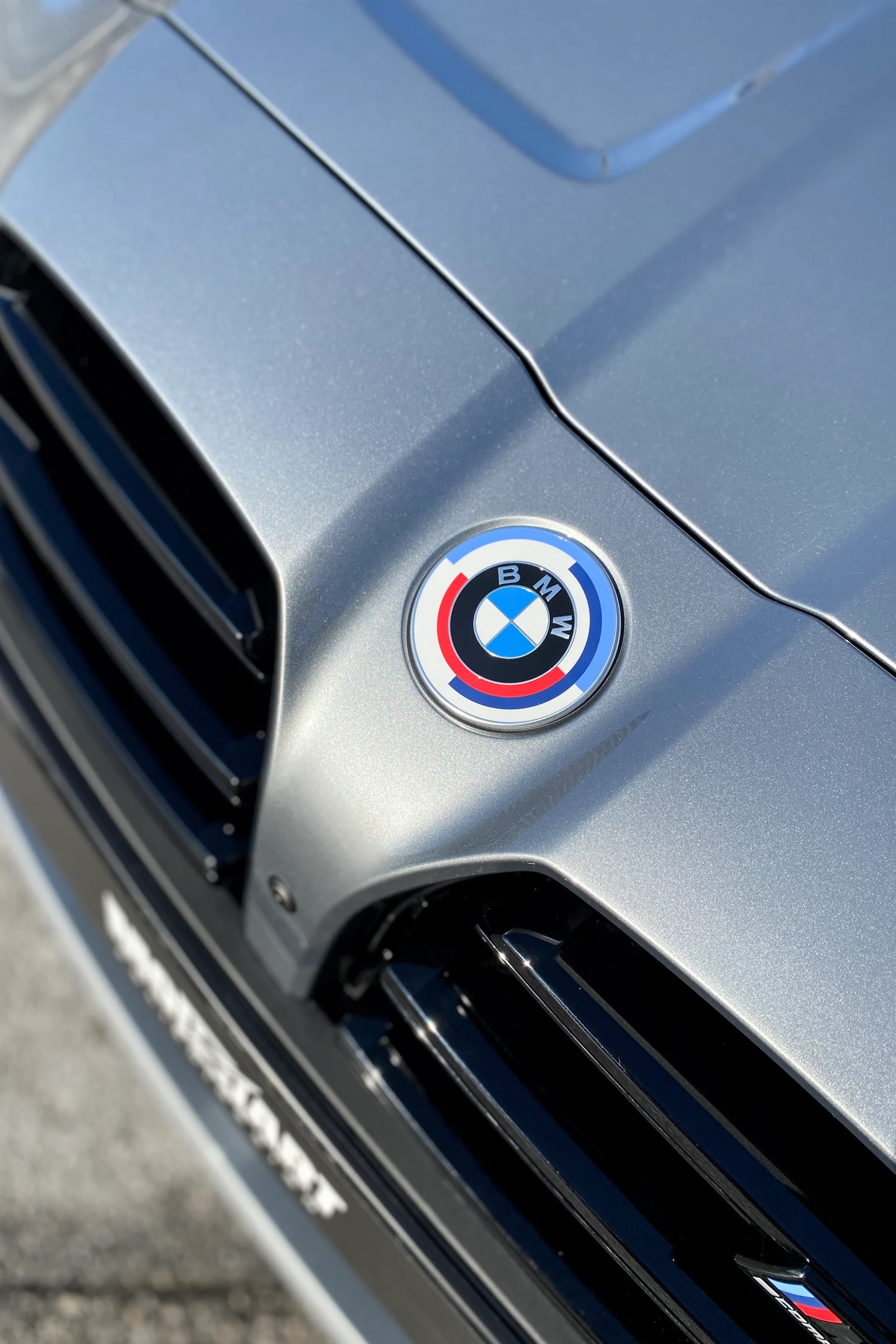 BMW M3 Competition Motorhaube und Stoßstange mit XPEL Steinschlagschutzfolie aus Salzburg geschützt