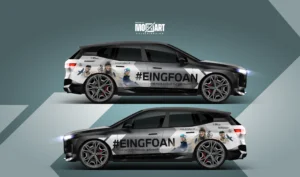 BMW Kampagnenfolierung #eingfoan – zwei Fahrzeuge im schwarz-weißen Kampagnendesign mit großflächiger Typografie und Sportlern